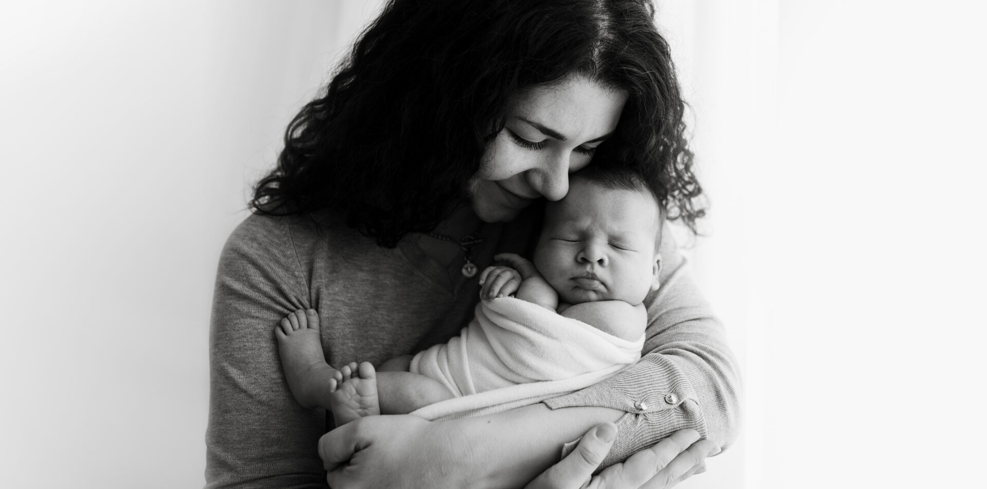 Baby Fotoshooting im Fotostudio Dresden Radebeul Freital Pirna